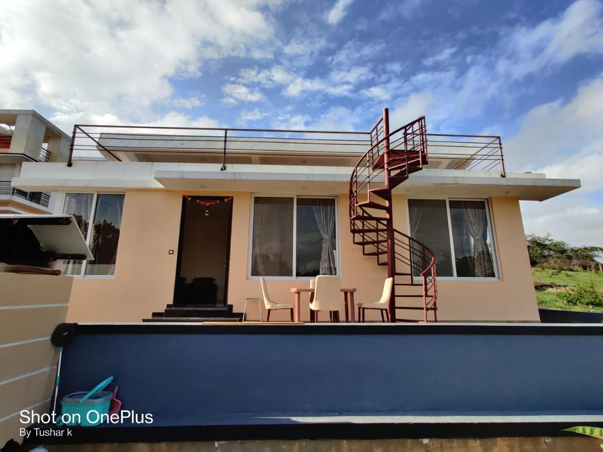 Royal Meadows Igatpuri 2Bhk Poolside Villa Exterior photo